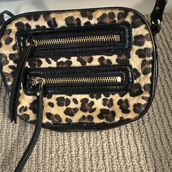 Steve Madden Leopard Haircalf Crossbody – Double Zip Front – Small Bag - Picture 7 of 11